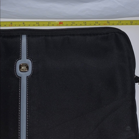 Wenger The Maya Computer Sleeve - Picture 2 of 5